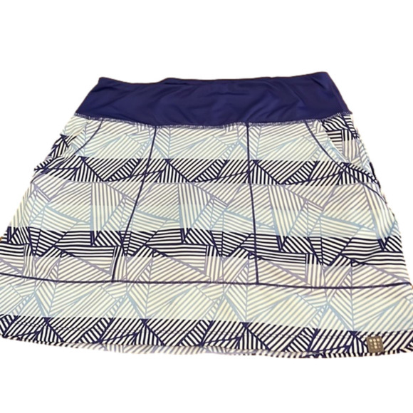 TITLE Nine skort - Picture 1 of 9